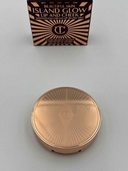 Charlotte Tilbury Island Glow Lip And Cheek