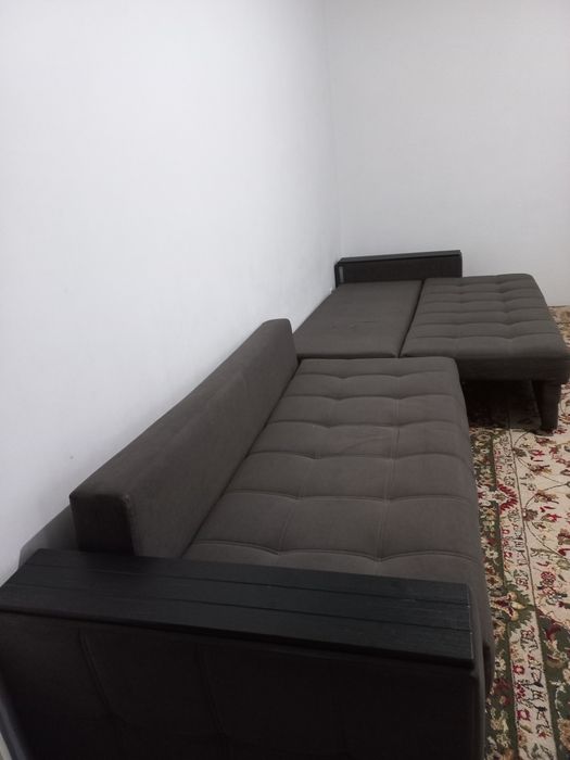 Диван кровать в гостиную