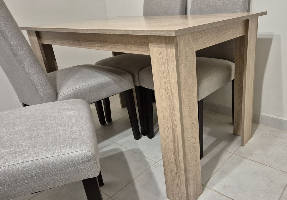 Маса       кухненска