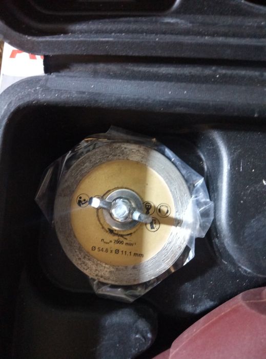 Мини машинка с подачей воды