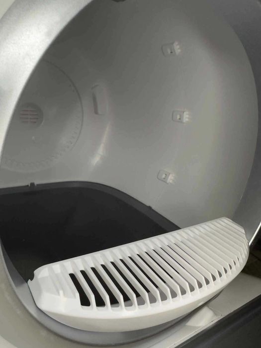 Litieră automată Shaw V3 – stare impecabilă