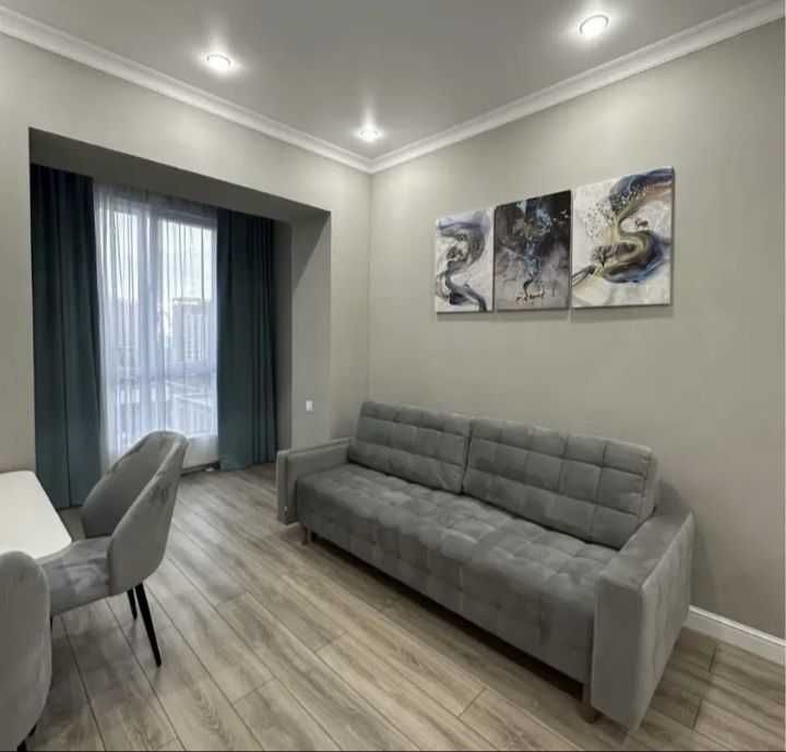 Чиланзар-12 / Оазис | 2-комн. 4 из 8 | 65 м2 [M:0130]