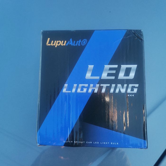 Becuri led cu lupă H4