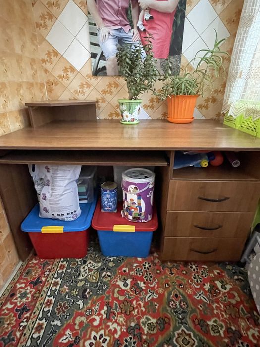 Стол письменный/компьютерный