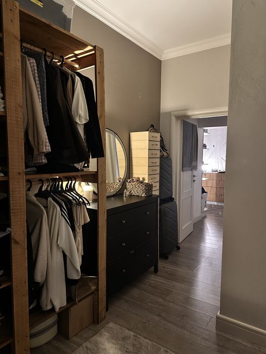 Срочно, комод и зеркало