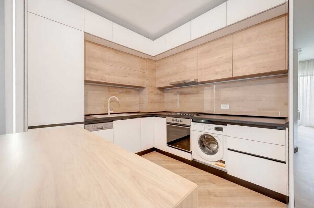 Apartament 3 camere, etaj 3, parcare inclusă, 4 City North, proprietar