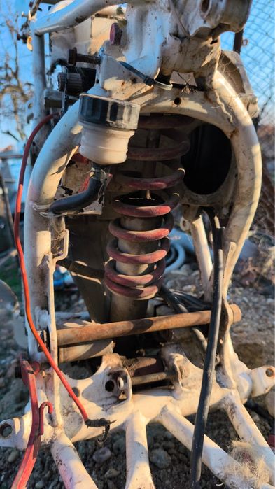 Se vinde cadru motocross 250cc