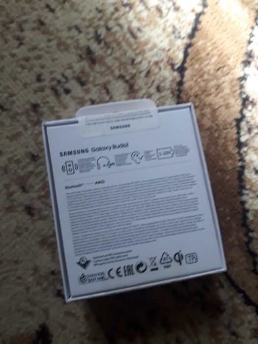 Продам новые наушники