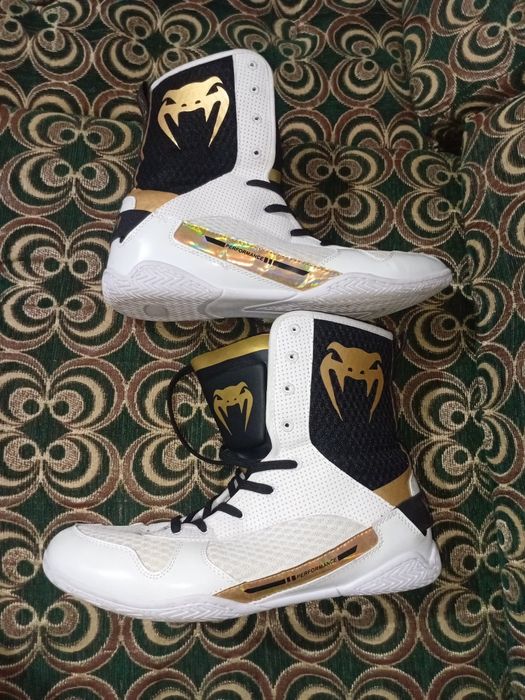 Боксерка обсолютно  Новый