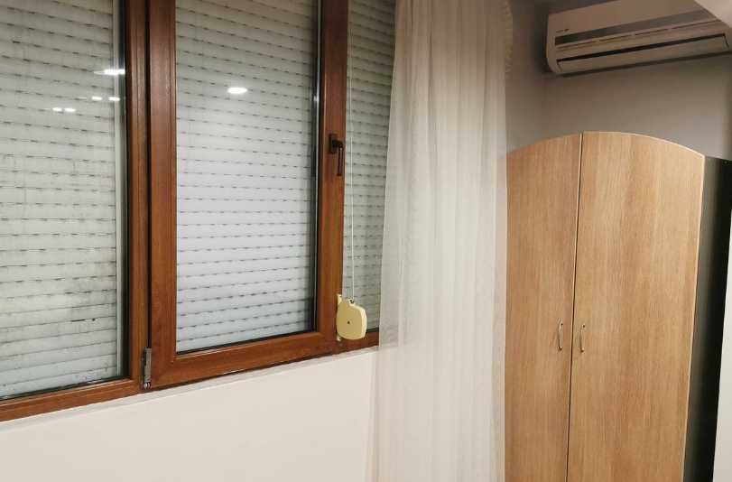 Дава се под наем Едностаен апартамент в Бургас, Славейков - 48 кв.м за 150 € - Снимка #12