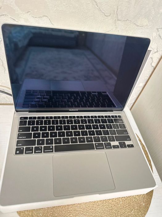 Macbook Air M1 2020