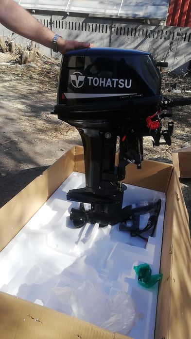 Лодка с мотором!