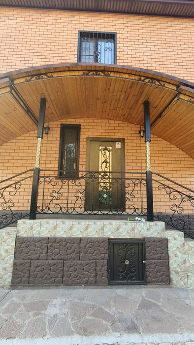 Продам Коттедж в р-не Самал -1