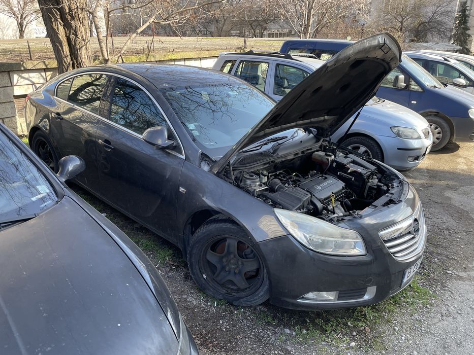 Opel Insignia  1.8
