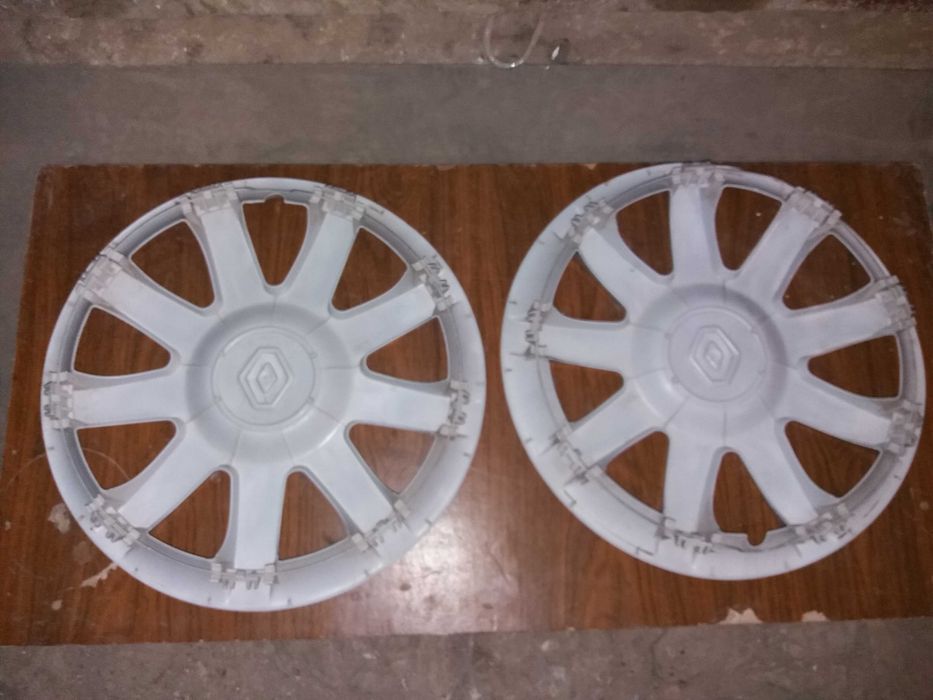 Продам колпаки на Renault Logan