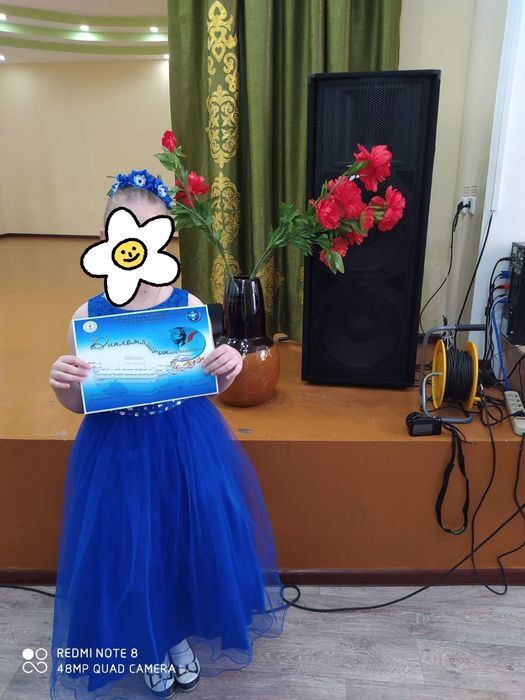 Нарядное платье + диадема