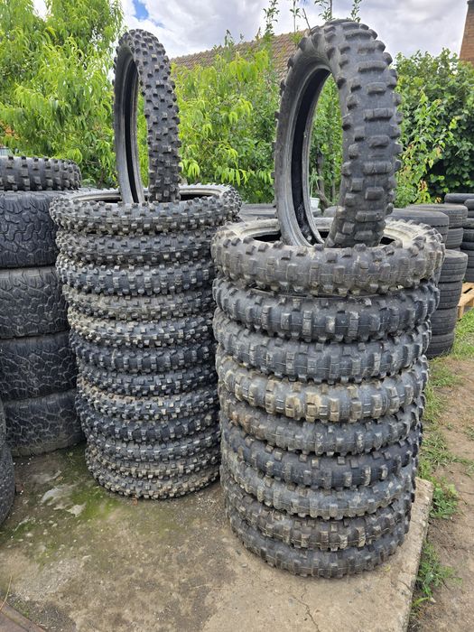 Anvelope Moto  Enduro  Wincross  90/100 - R18 //  140/80- 18 Impecabile.