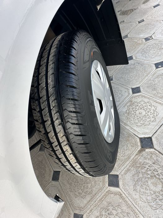 AKIA Bongo 1ton GLS  Yil 2021