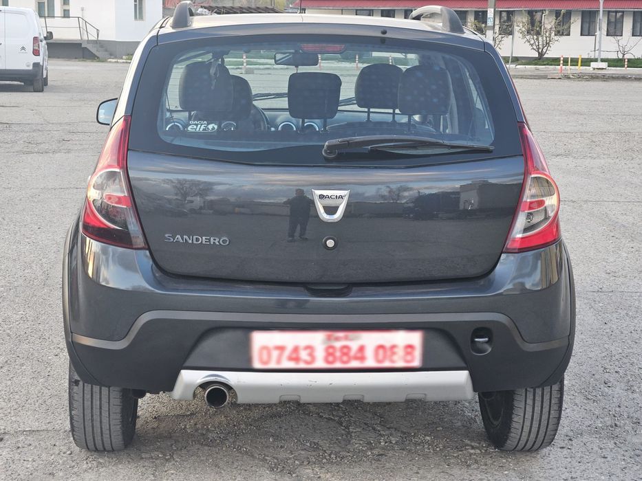 Dacia Sandero Stepway An 2012 -12 Motor 1.6 Benzină Si Gpl  Din Fabrica Euro 5