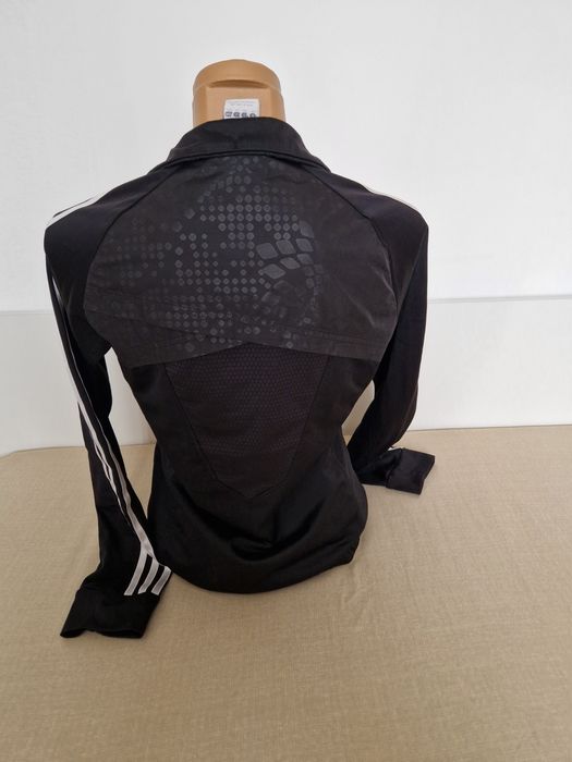 Bluza dama Adidas originala marime M,purtata