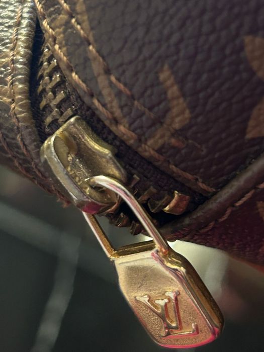 geanta Louis vuitton