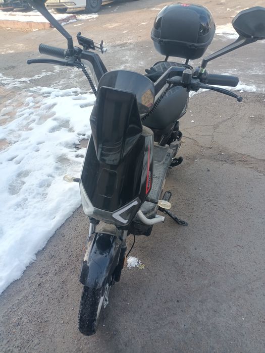 Skuter elektrli sotiladi demanish