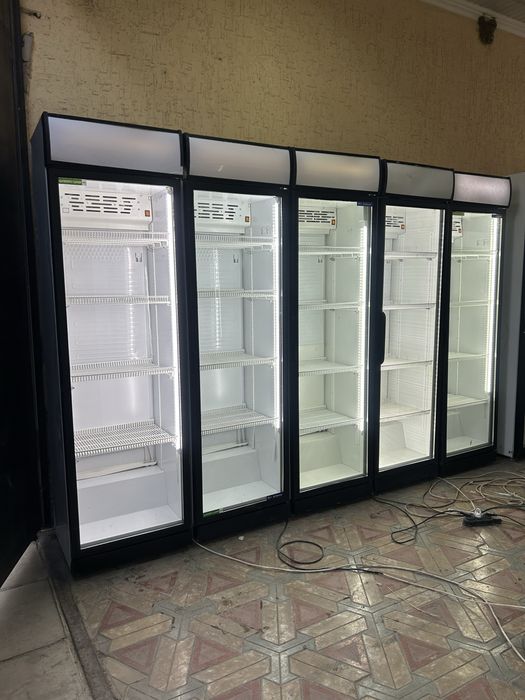Холодильник для магазина