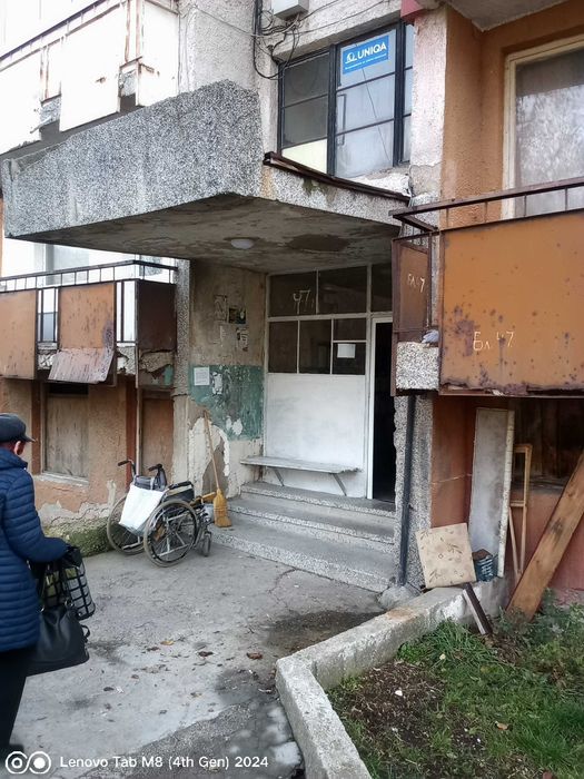 Продава се Едностаен апартамент в София, Люлин 6 - 58 кв.м за 176 €/кв.м - Снимка #23