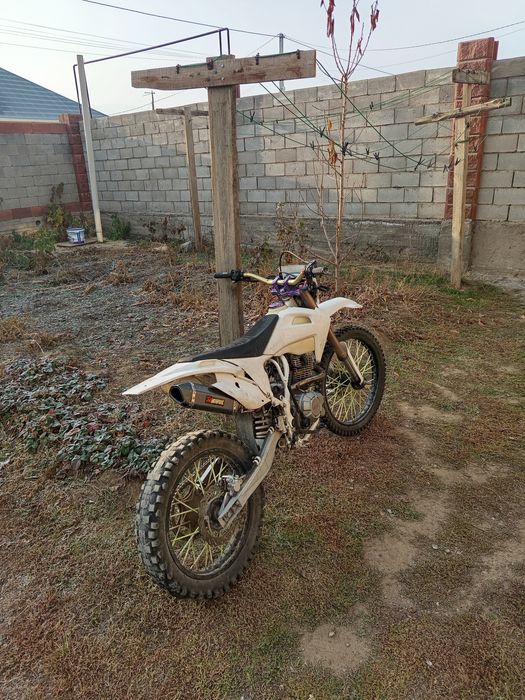 Продам эндуро 172мотор