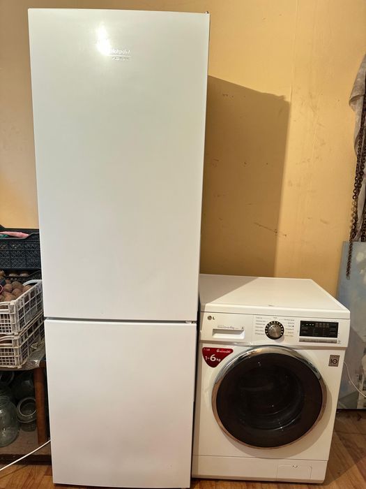 Холодильник Ariston