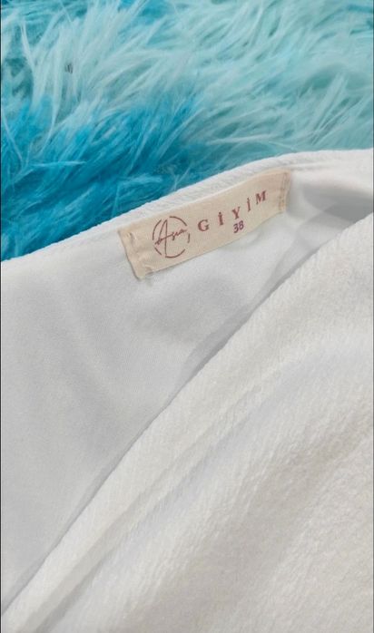 Rochița superbă de vară