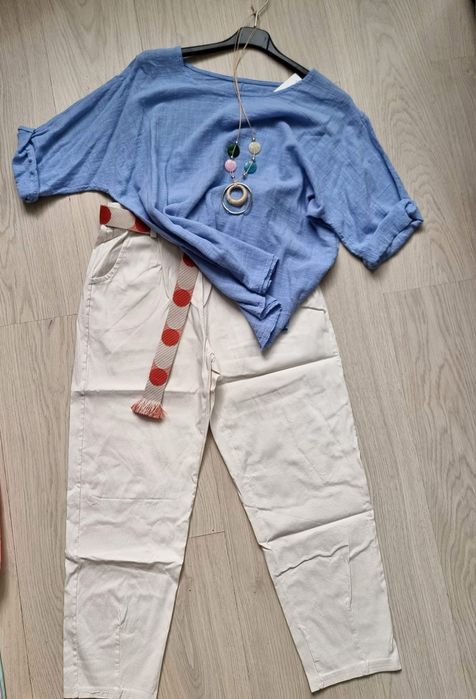Set pantaloni albi elastici cu camasa vaporoasa de vara
