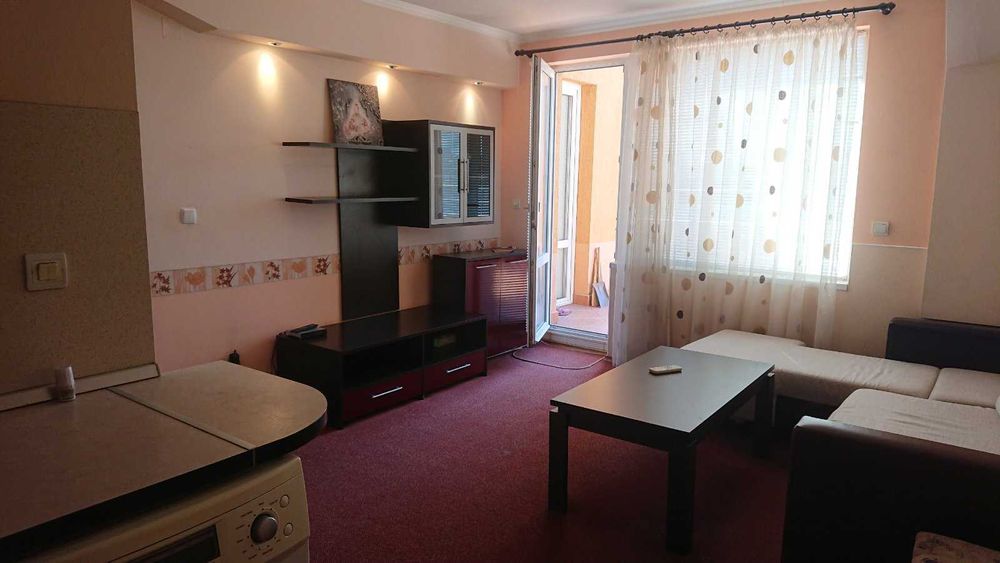 Дава се под наем Двустаен апартамент в София, Център - 65 кв.м за 568.14 € - Снимка #2