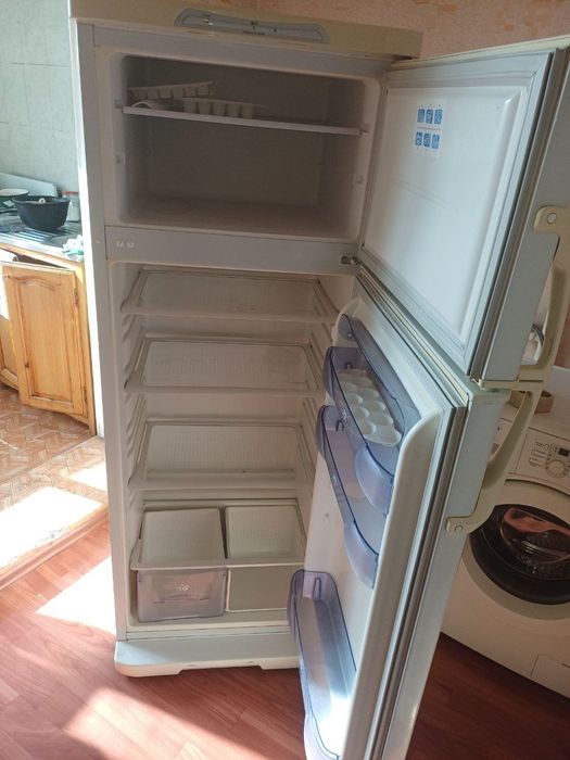 Срочно продаётся холодильник бруса