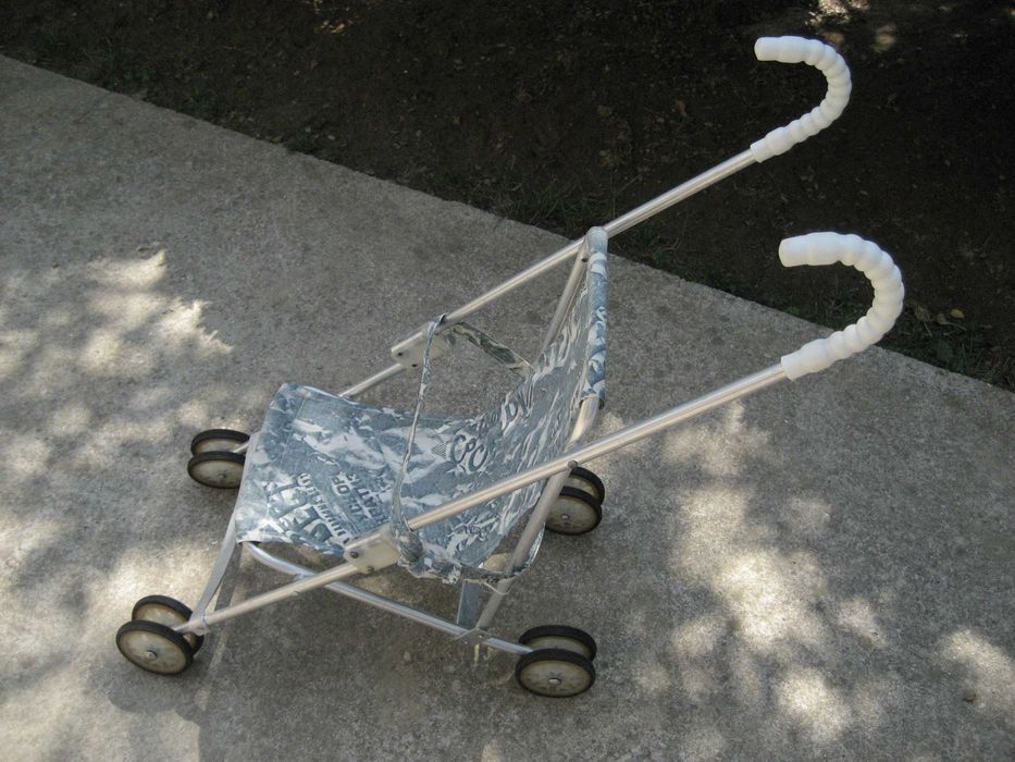 Детска тоалетка със столче