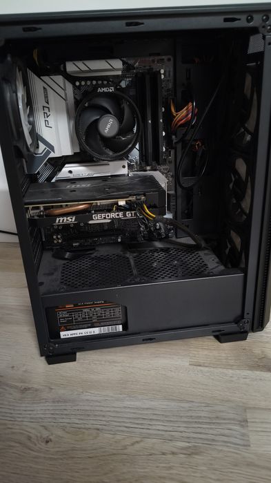 Kit asrock b650 pro rs și AMD ryzen 5 7600