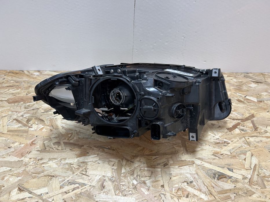 Far faruri bmw F10 F11 seria 5 xenon NFL 2009-2013