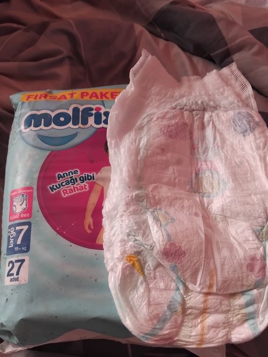 . ПРОДАМ памперсы трусики