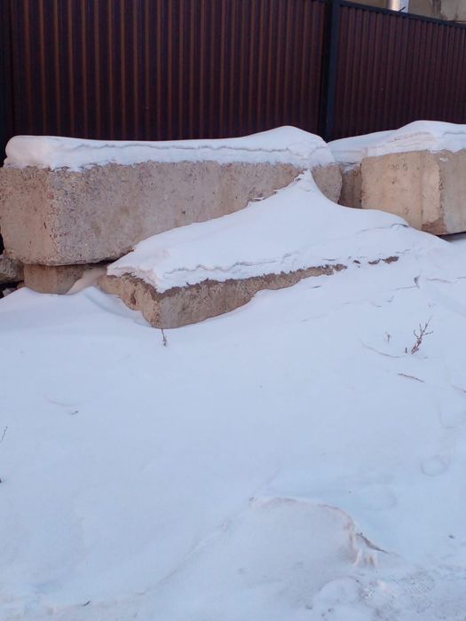 Продам бетонные блоки