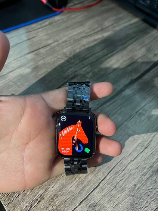 Iwatch 8 DT8 max Tissot remshok bilan Qora Va Silver rangi bor