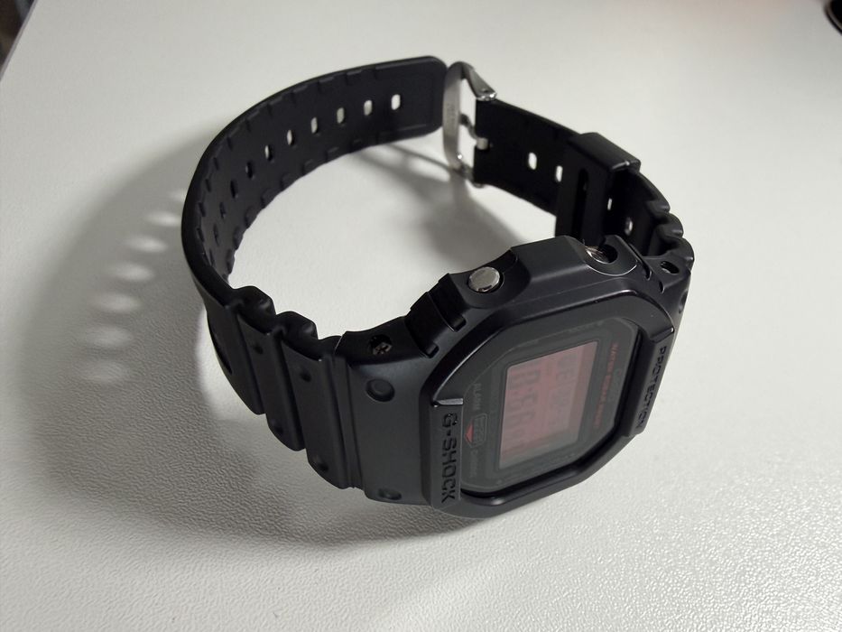 G-Shock DW-5600BBR