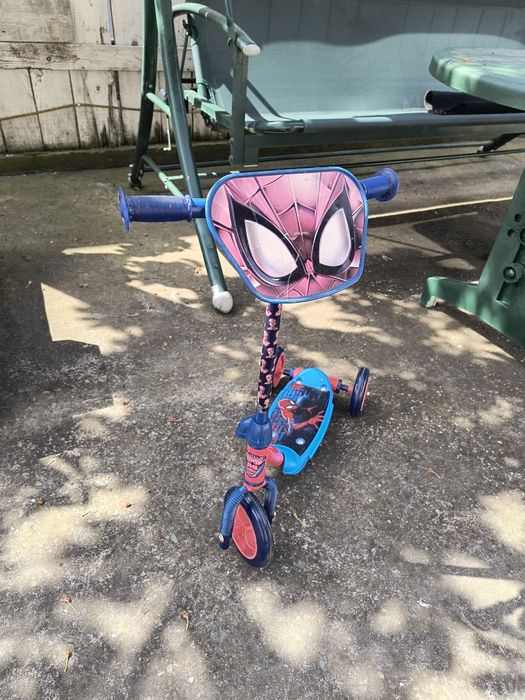 Trotineta Spiderman