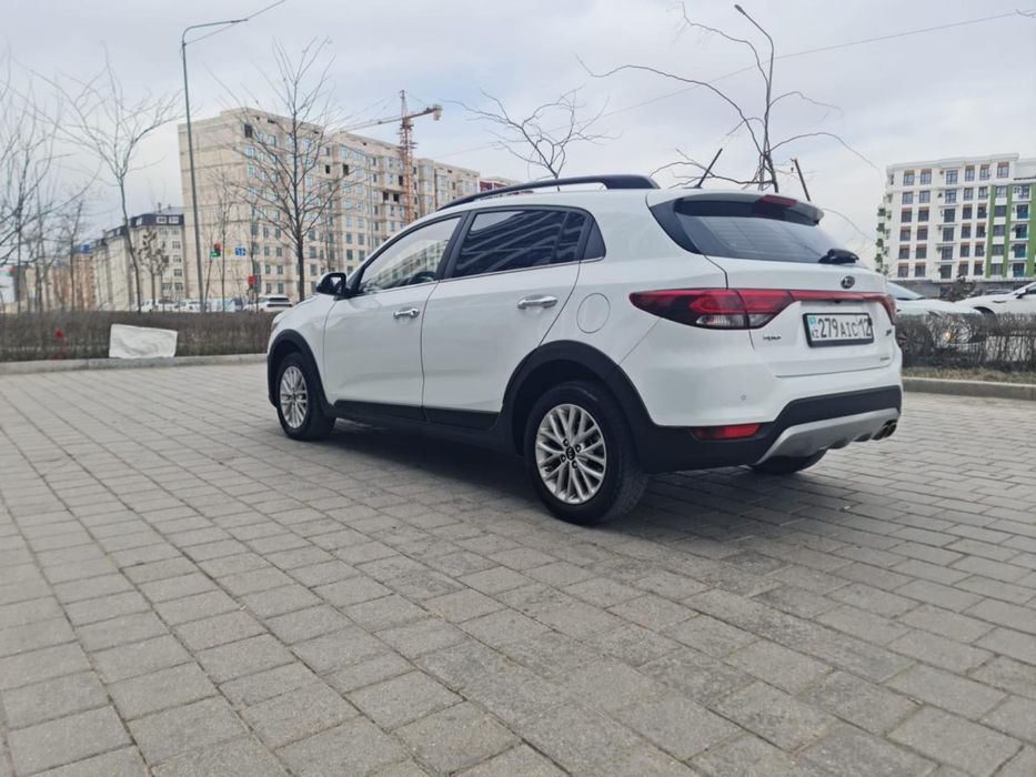 Продам Kia Rio 2020 года