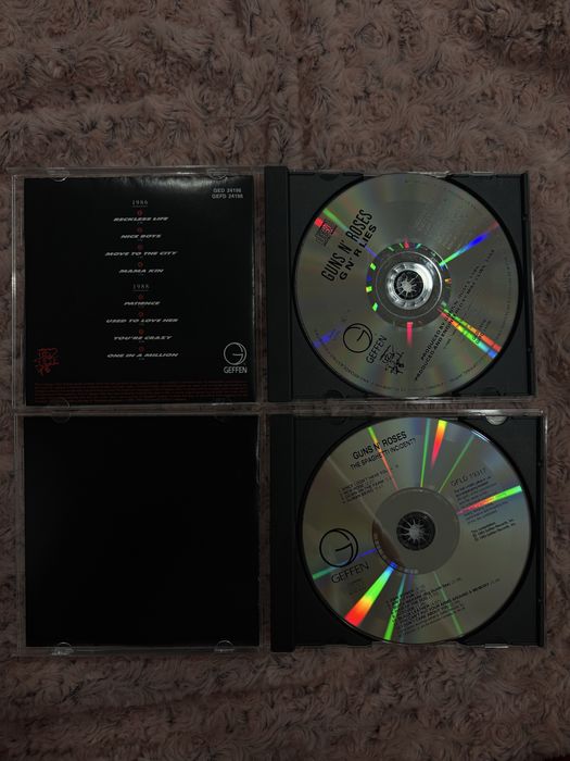CDs дискове - Guns N’ Roses, Motley Crue, Metallica