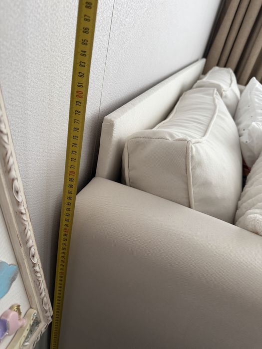 Диван - разтегателен и компактен