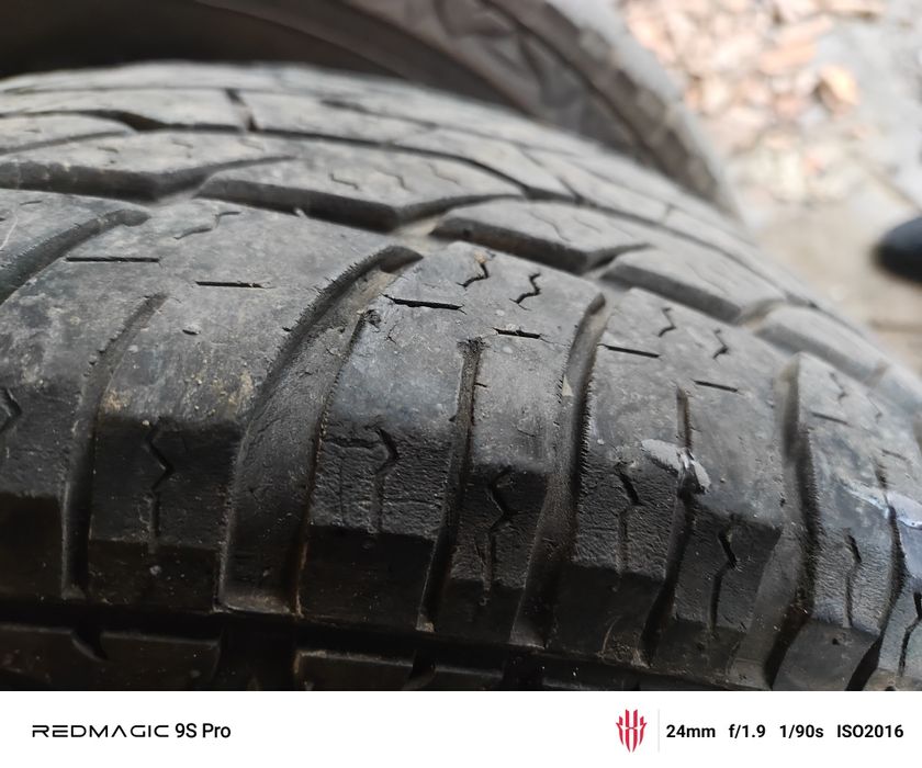 Продам комплект резины A/T Maxxis m+s