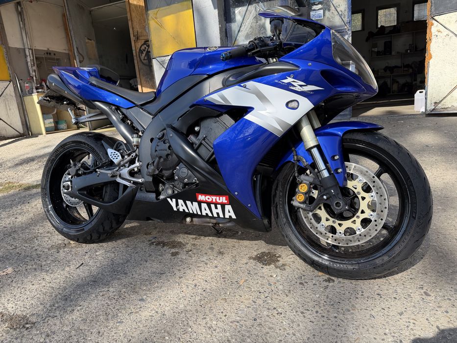 Vand Yamaha R1 RN12