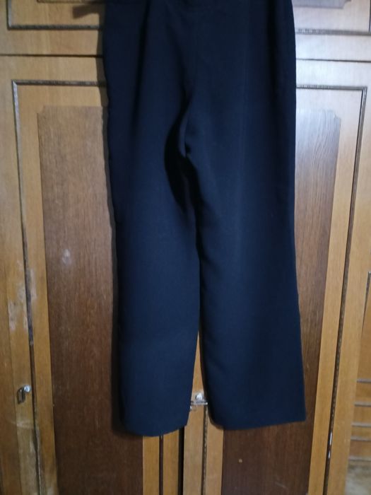 Школьные вещи  брюки , юбки , блузы