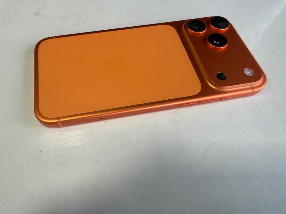 *НОВ* iPhone 17 Pro Max 256gb 100%(11 цикъла).Гаранция