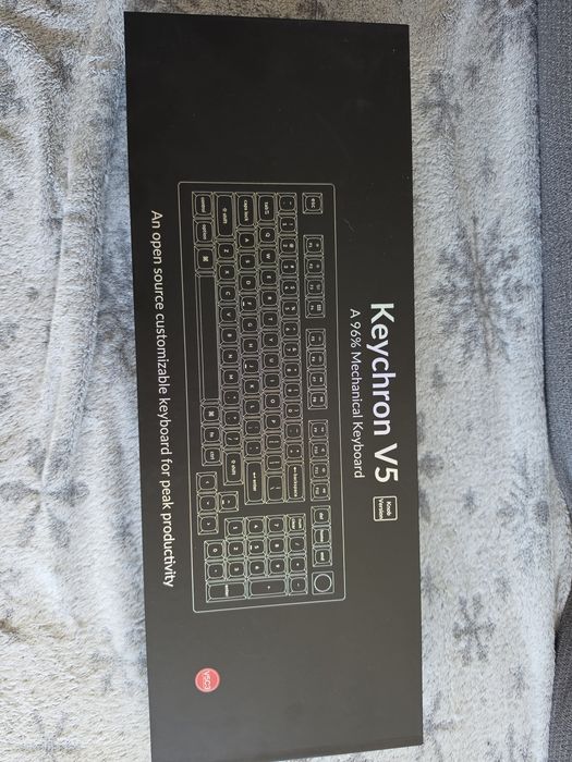 Tastatura Keychron v5